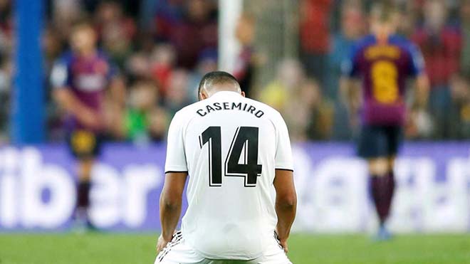 Góc chiến thuật Barca - Real: “Hùng thần” Suarez & Siêu kinh điển một chiều - 3