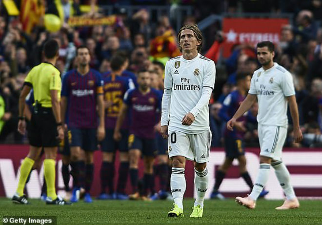 Real thua thảm Barca 1-5: Không "đại ca" Ronaldo khoảng trống mênh mông - 1