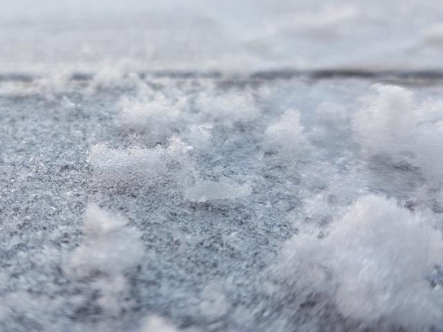 Đỉnh nóc nhà Đông Dương phủ đầy băng tuyết