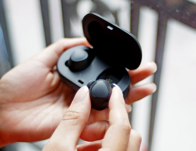 samsung gear iconx 2018 iphone