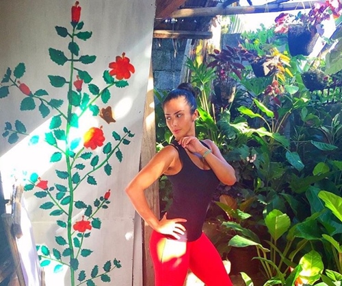 Chân dung nàng WAG quyến rũ nhất AFF Cup 2018 - 6