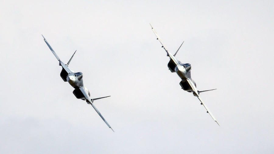 Mãn nhãn cận cảnh tiêm kích tàng hình thế hệ 5 Su-57 của Nga - 1
