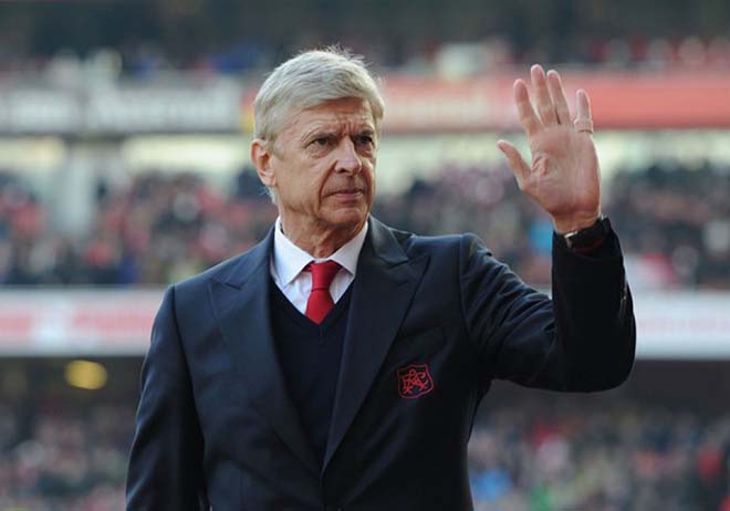 AC Milan chèo kéo Wenger: Dụ dỗ Sanchez rời MU đấu Ronaldo - Juventus - 1