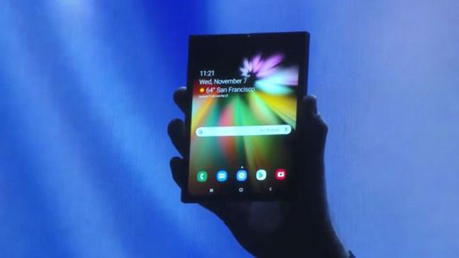 Samsung trình diễn smartphone màn hình gấp: Và đây là lời đáp trả của Google - 1