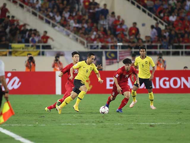 Vietnam - Malaysia: Chong Phuong competition, 3 credible points (AFF Cup)