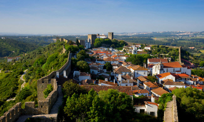 Óbidos, Bồ Đào Nha: Thị trấn với các công trình kiến trúc từ thế kỷ thứ 12 từng là nơi nghỉ dưỡng dành cho hoàng gia Bồ Đào Nha.