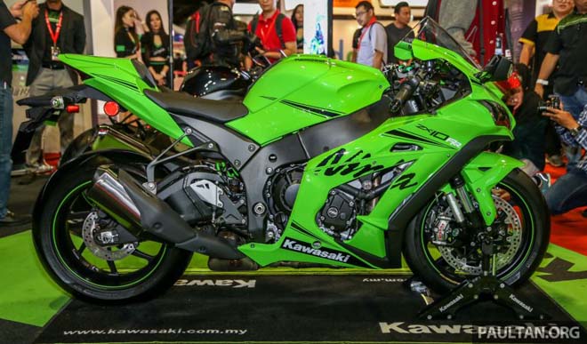 "Ếch xanh" Kawasaki ZX-10RR, Ninja ZX-6R 2019 lộ giá bán, biker Việt "phát hờn" - 1