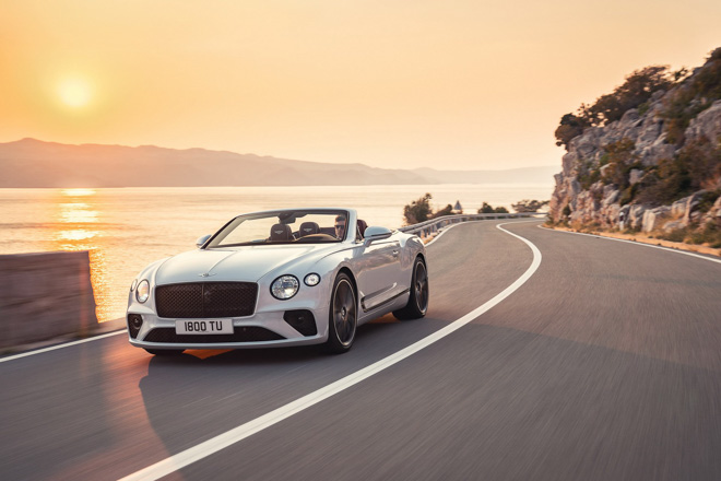 Bentley "vén màn" siêu phẩm Continental GT Convertible - 1
