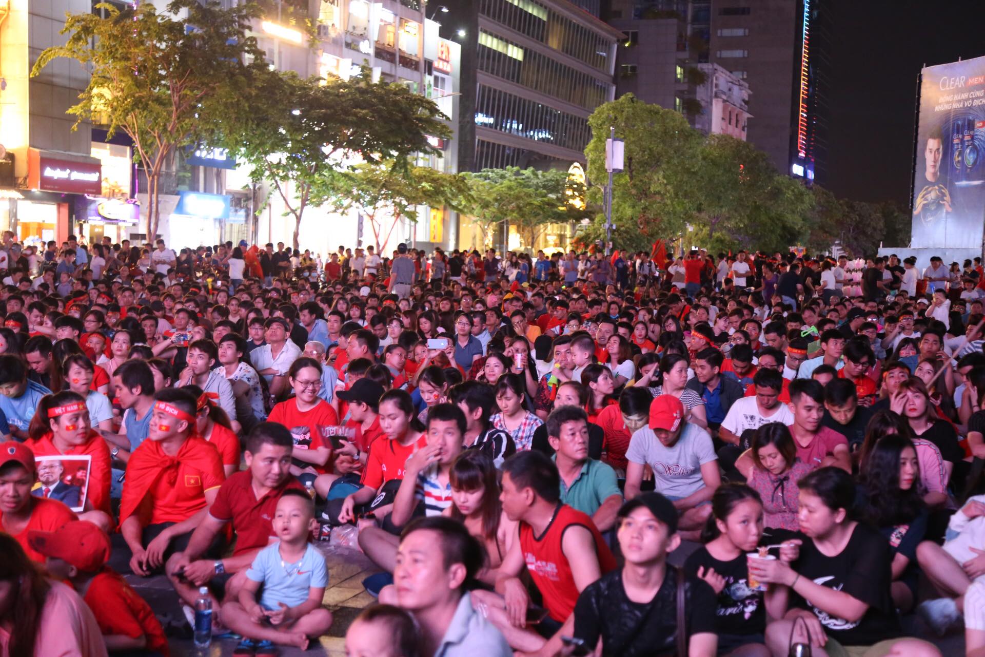 Trước giờ G, người hâm mộ tin “phù thuỷ” Park Hang Seo giúp đội nhà chiến thắng - 13