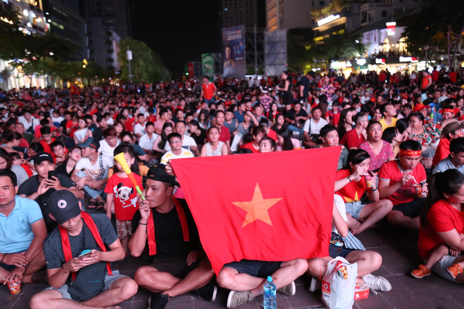 Trước giờ G, người hâm mộ tin “phù thuỷ” Park Hang Seo giúp đội nhà chiến thắng - 12