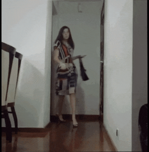 Những tình huống hài hước chỉ có chị em mới làm được - 1