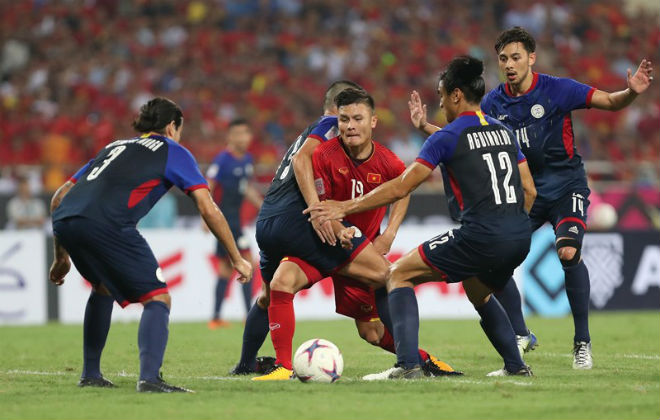 Vì sao Quang Hải luôn ở muôn trùng vây? - 1