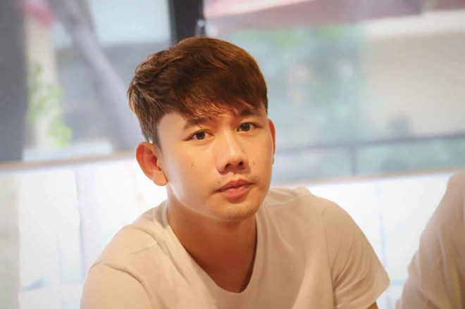 Cầu thủ Minh Vương: “Điều duy nhất tôi không hối hận là yêu em” - 1