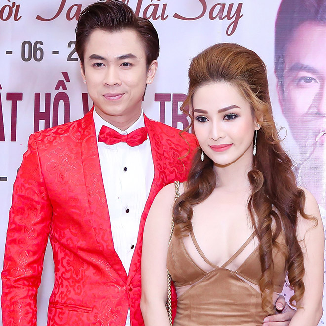 Lý do vợ sexy bất ngờ tái hợp Hồ Việt Trung sau 2 năm bí mật chia tay - 1