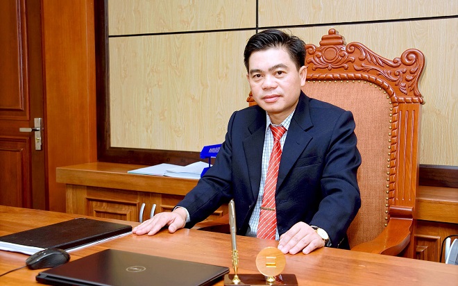 “Con cưng” bết bát trên sàn, loạt lãnh đạo móc hầu bao “cứu giá” - 1