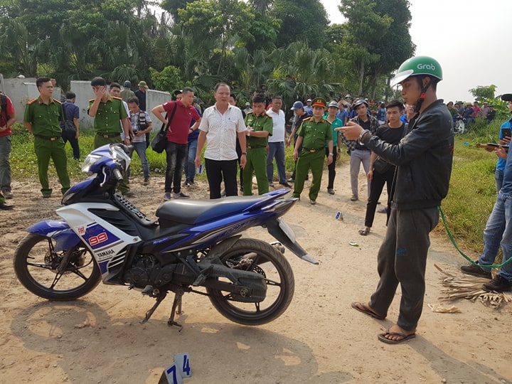 Cận cảnh 2 nghi phạm thực nghiệm hiện trường vụ sát hại nam sinh chạy Grab - 3