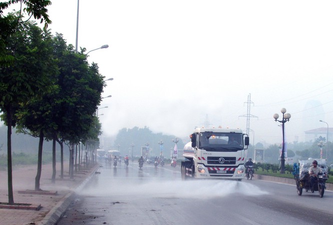Hà Nội 3 năm không rửa đường - 1