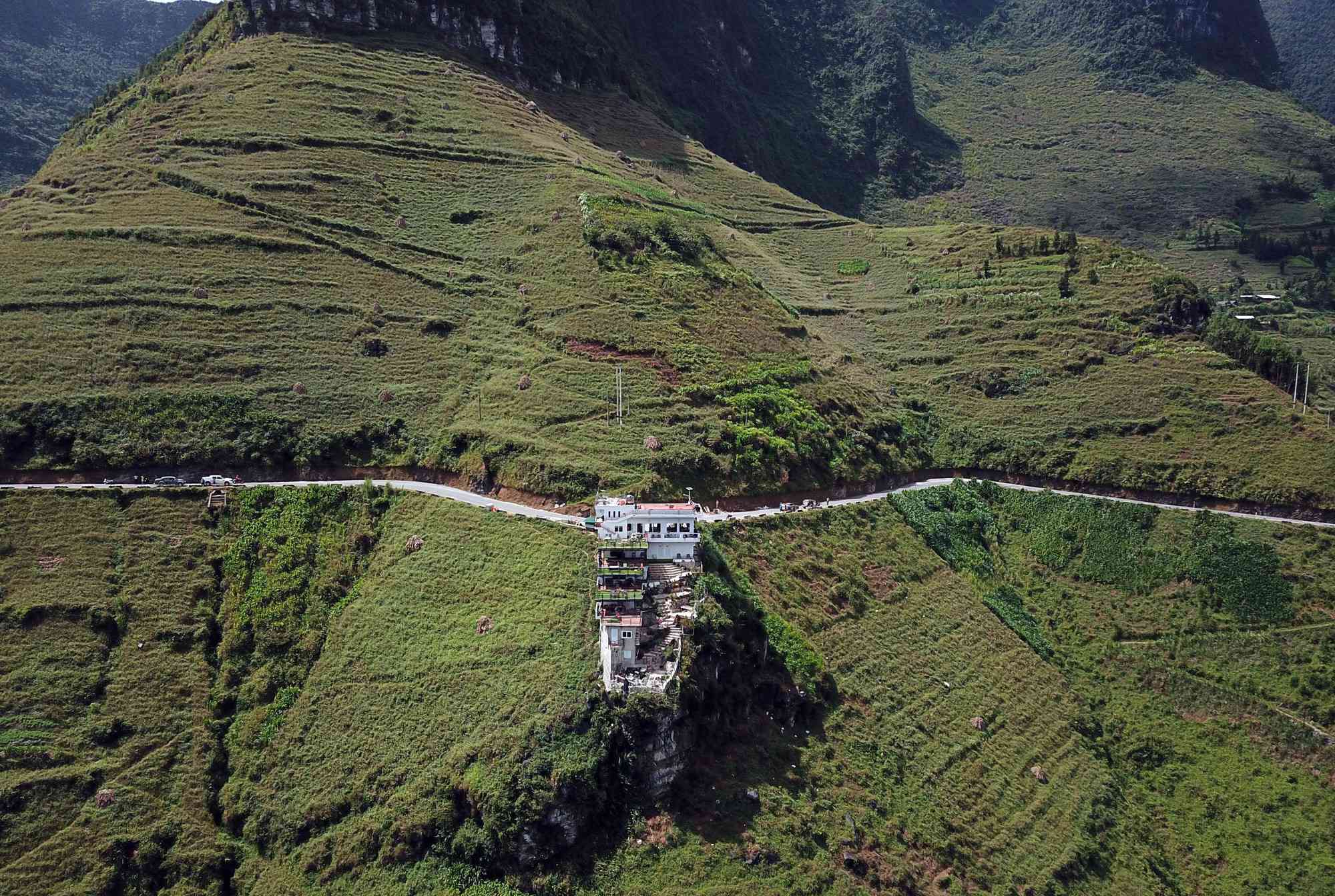 Bà chủ công trình trên đèo Mã Pí Lèng: Nếu bị thu hồi, tôi chỉ có nước nhảy xuống sông Nho Quế - 3
