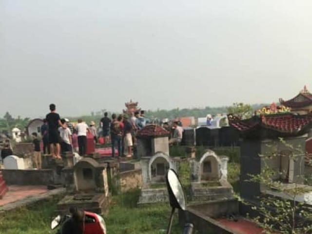 Nóng: Phát hiện một phụ nữ bị sát hại, vứt xác ở nghĩa trang