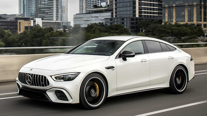 Dòng xe AMG GT 4 cửa hiệu xuất cao chính thức nhận cọc tại Việt Nam - 1