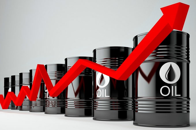 Đầu tuần, giá xăng dầu tăng vọt