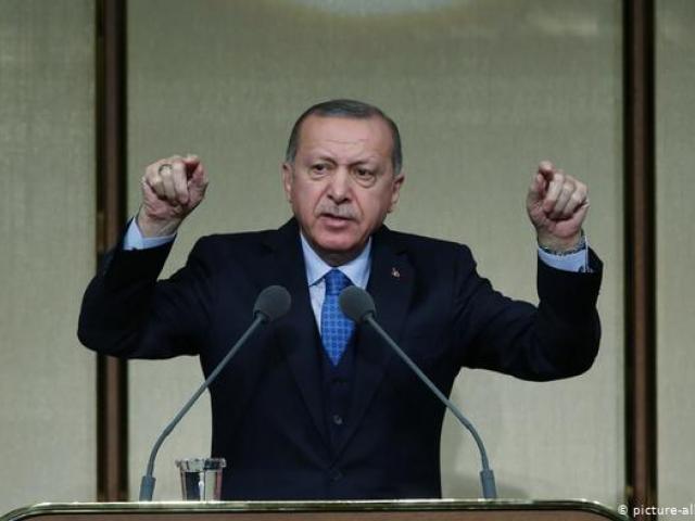 Phản ứng cứng rắng của Tổng thống Thổ Nhĩ Kỳ sau khi ông Trump ra đòn trừng phạt