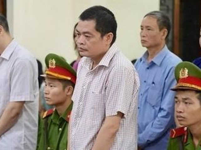 Đề nghị án cao nhất 9 năm tù trong vụ gian lận điểm thi ở Hà Giang