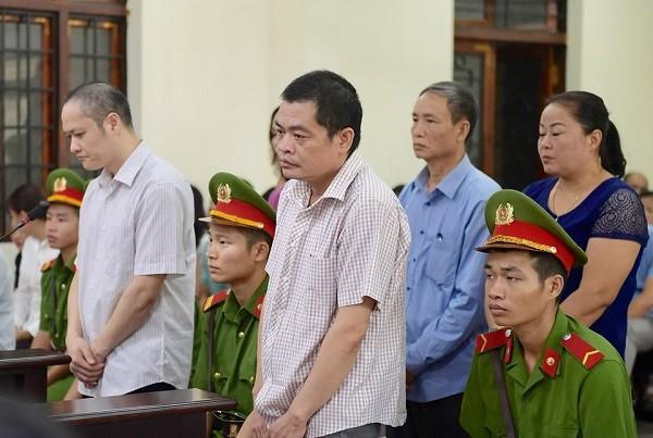 Đề nghị án cao nhất 9 năm tù trong vụ gian lận điểm thi ở Hà Giang - 1