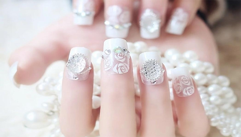 25 Mẫu nail đẹp nhẹ nhàng sang trọng dẫn đầu xu hướng năm 2020 - 7