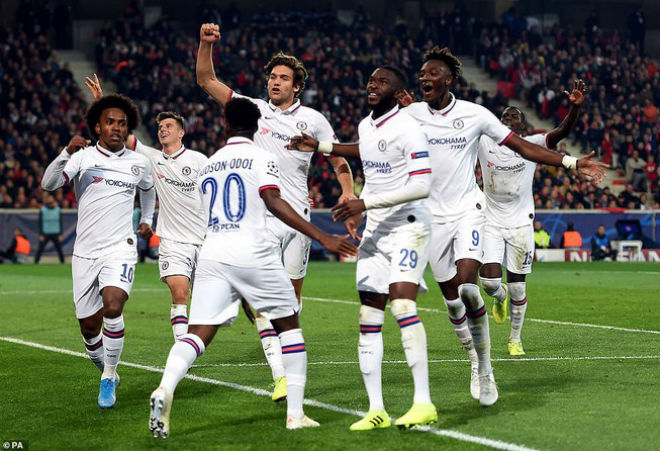 Lượt 3 cúp C1: Real đối mặt "cửa tử", Chelsea & Tottenham gặp khó - 2