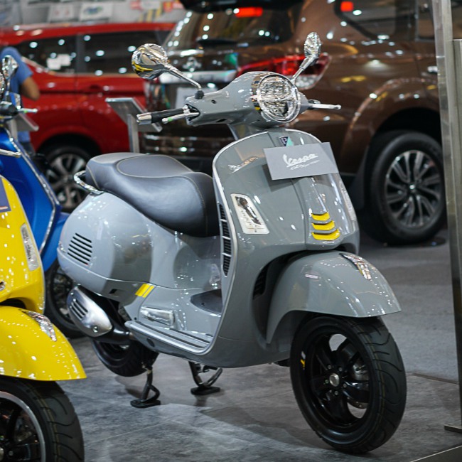2020 Vespa GTS 300 Buyers Guide Specs Photos Price  Cycle World