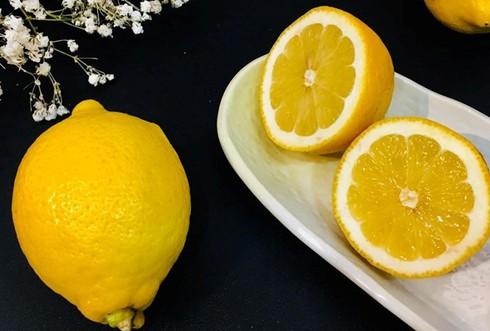 Sốt chanh vàng Nhật, chị em đua nhau chi gần nửa triệu mua về làm detox