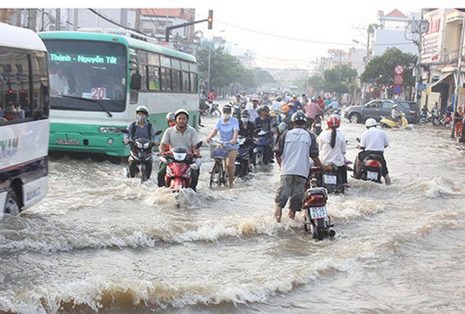 TPHCM ngập sâu vào chiều tối trong ba ngày tới - 1