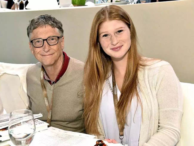 Con gái của Bill Gates được dạy dỗ như thế nào? - 3
