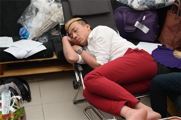 Trấn Thành phải trả giá đắng ngắt vì kiếm cát-xê tiền tỷ - 4