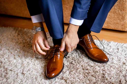 5 kiểu quý ông kết hợp giày dép thảm họa - 1