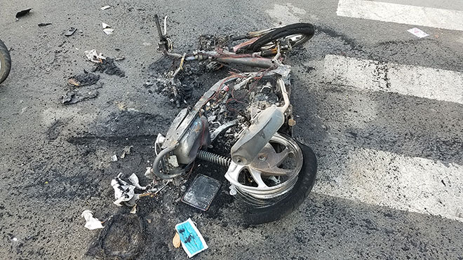 Đứng xem 2 cô gái đánh nhau, hai nhóm người hiếu kỳ lao vào hỗn chiến kinh hoàng - 3