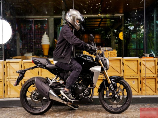 Honda CB300R giá 11556 triệu đồng dân tập chơi nên mua không
