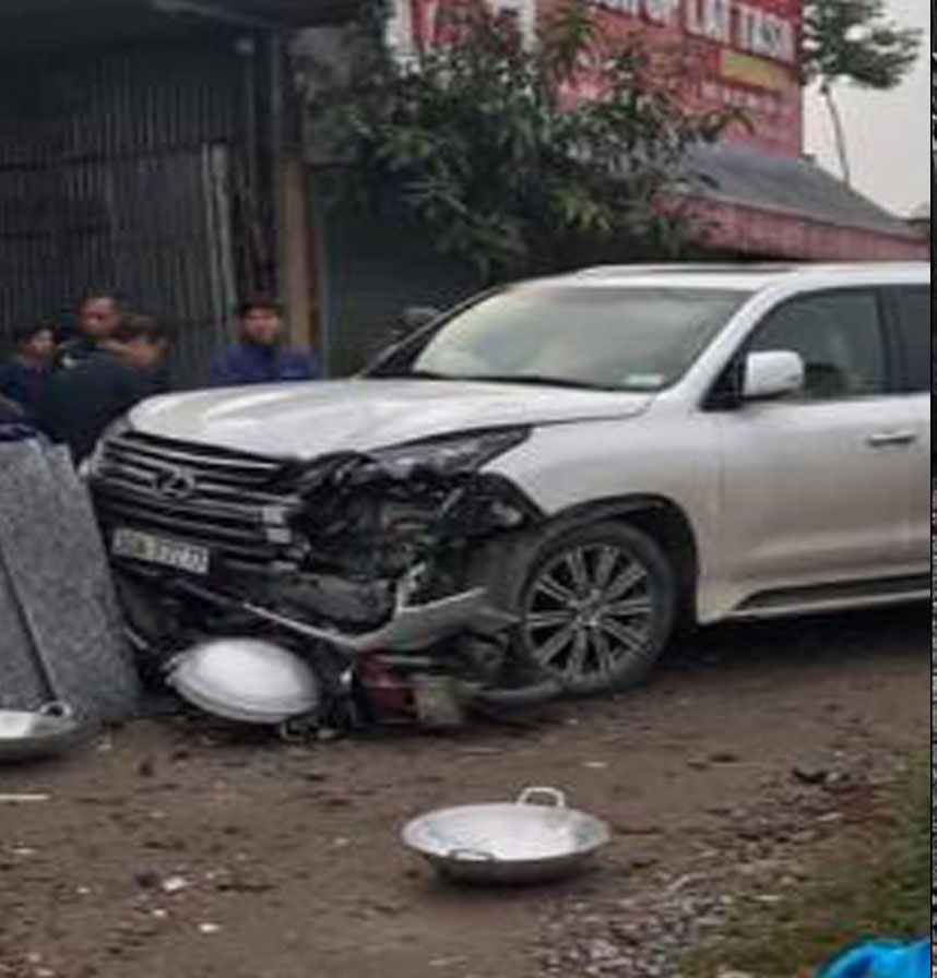 Xe Lexus biển ngũ quý “777.77” gây tai nạn khiến 1 người phụ nữ tử vong - 1