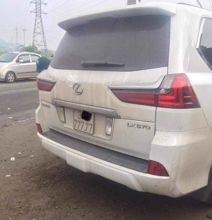 Xe Lexus biển ngũ quý “777.77” gây tai nạn khiến 1 người phụ nữ tử vong - 2