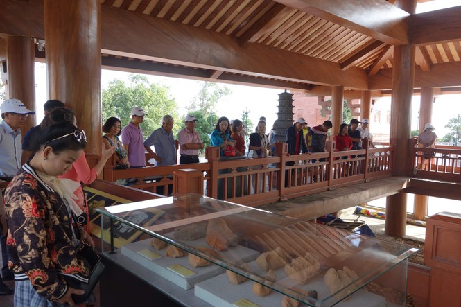 Độc đáo tòa tháp thời Lý cùng những cổ vật nghìn năm tuổi ở Hải Phòng - 15