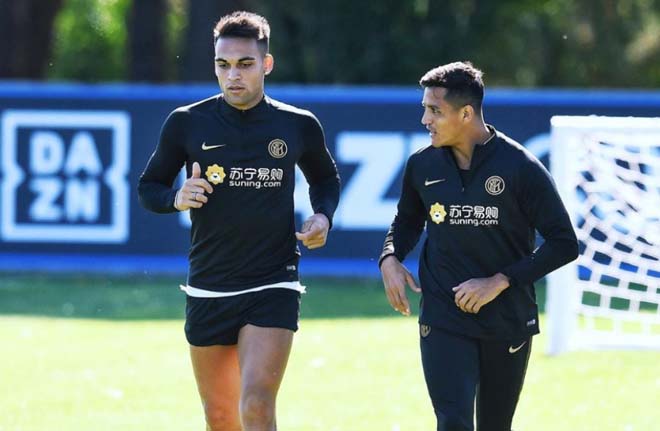MU nâng cấp hàng công, dùng Sanchez làm mồi câu siêu tiền đạo 100 triệu euro - 2