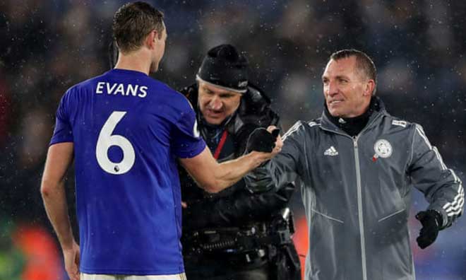 Leicester thăng hoa nhờ "trảm tướng": MU & Arsenal có học theo? - 3