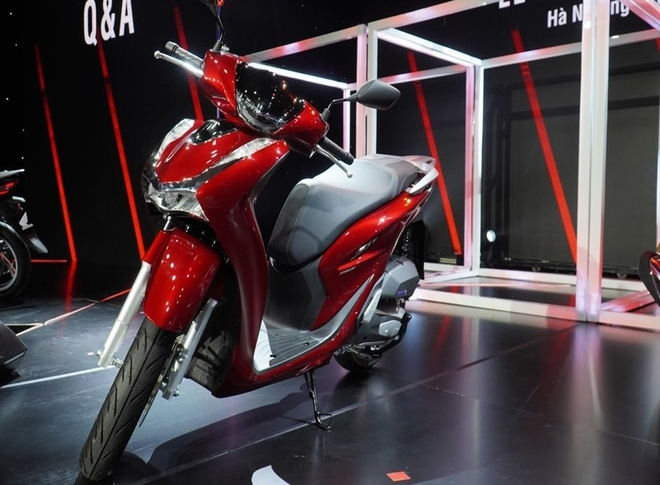 Honda SH 2020 chưa mở bán, SH cũ đã cháy hàng, leo thang giá - 1