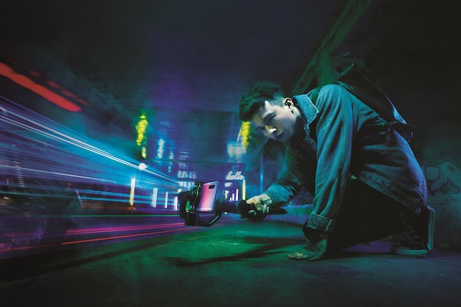 Giới trẻ làm điều không thể: YouTuber triệu fan, gamer thu nhập tiền tỉ - 2