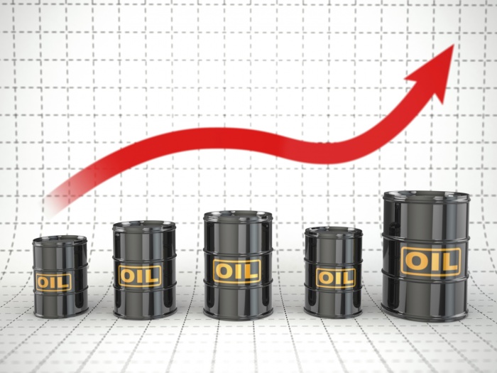 Giá xăng dầu bất ngờ quay đầu tăng mạnh