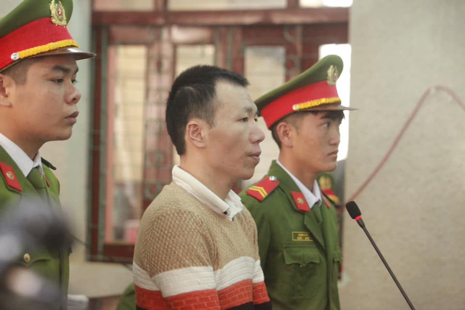 Mẹ nữ sinh ship gà giáp mặt những kẻ sát hại con gái tại tòa - 5