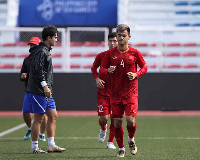 U22 Việt Nam đại chiến Thái Lan: Thầy Park đón tin cực vui từ trụ cột hàng thủ - 1