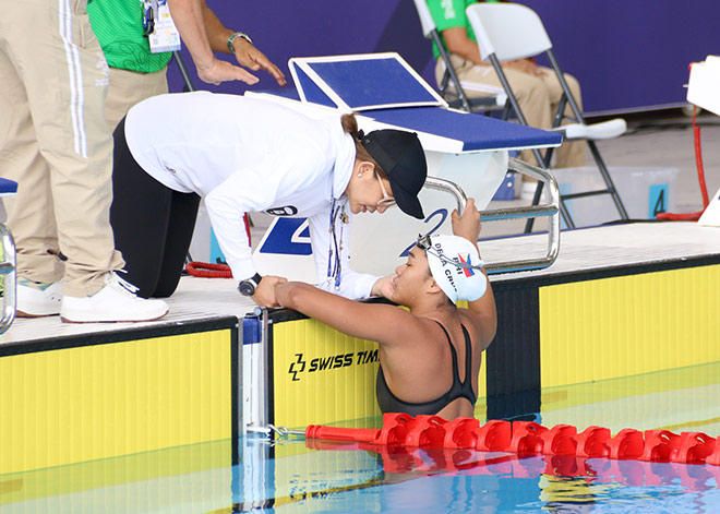 Nóng môn bơi SEA Games: Đối thủ của Ánh Viên phải nhập viện cấp cứu - 1