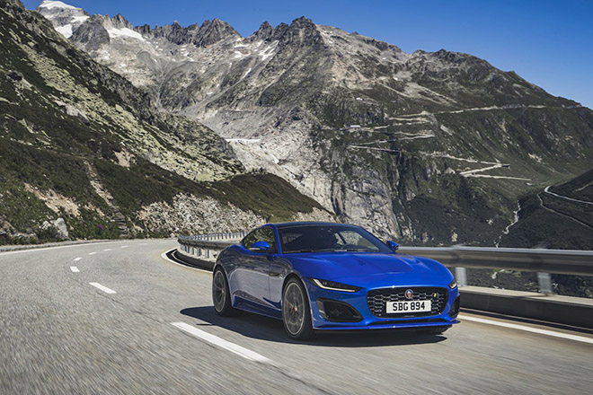 Jaguar F-Type thế hệ mới trình làng, giá 1,39 tỷ đồng - 1